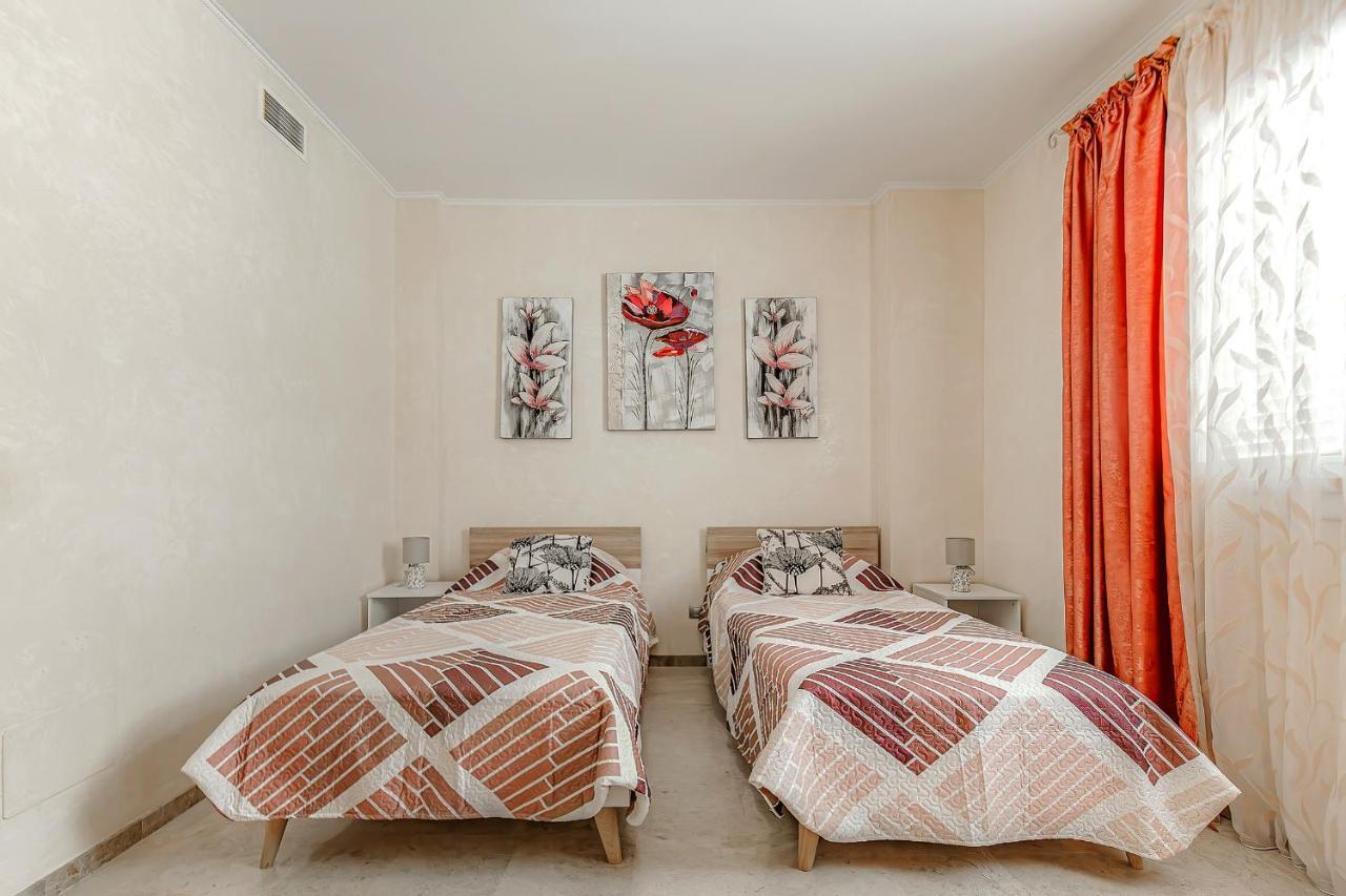 Spacious Ocean View Family Townhouse Puerto de Santiago  Luaran gambar