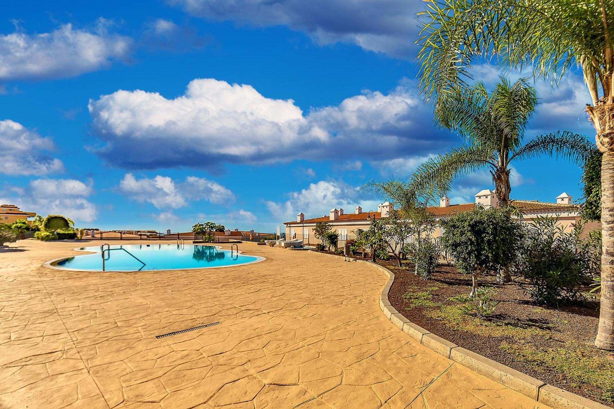 Spacious Ocean View Family Townhouse Puerto de Santiago  Luaran gambar