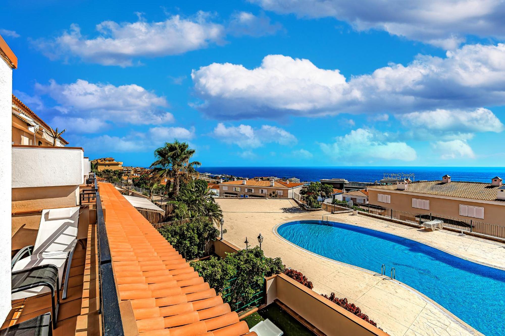 Spacious Ocean View Family Townhouse Puerto de Santiago  Luaran gambar