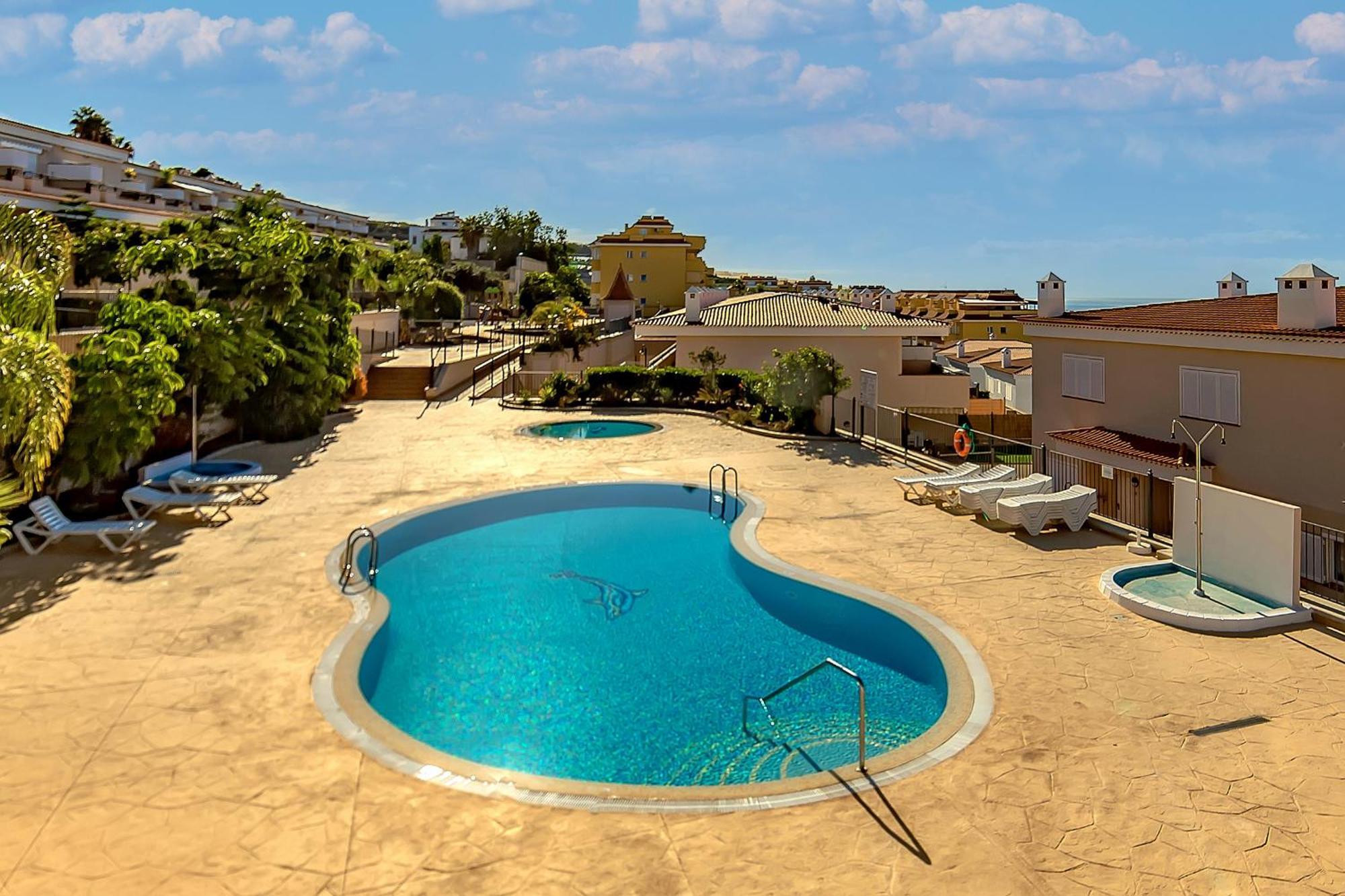 Spacious Ocean View Family Townhouse Puerto de Santiago  Luaran gambar