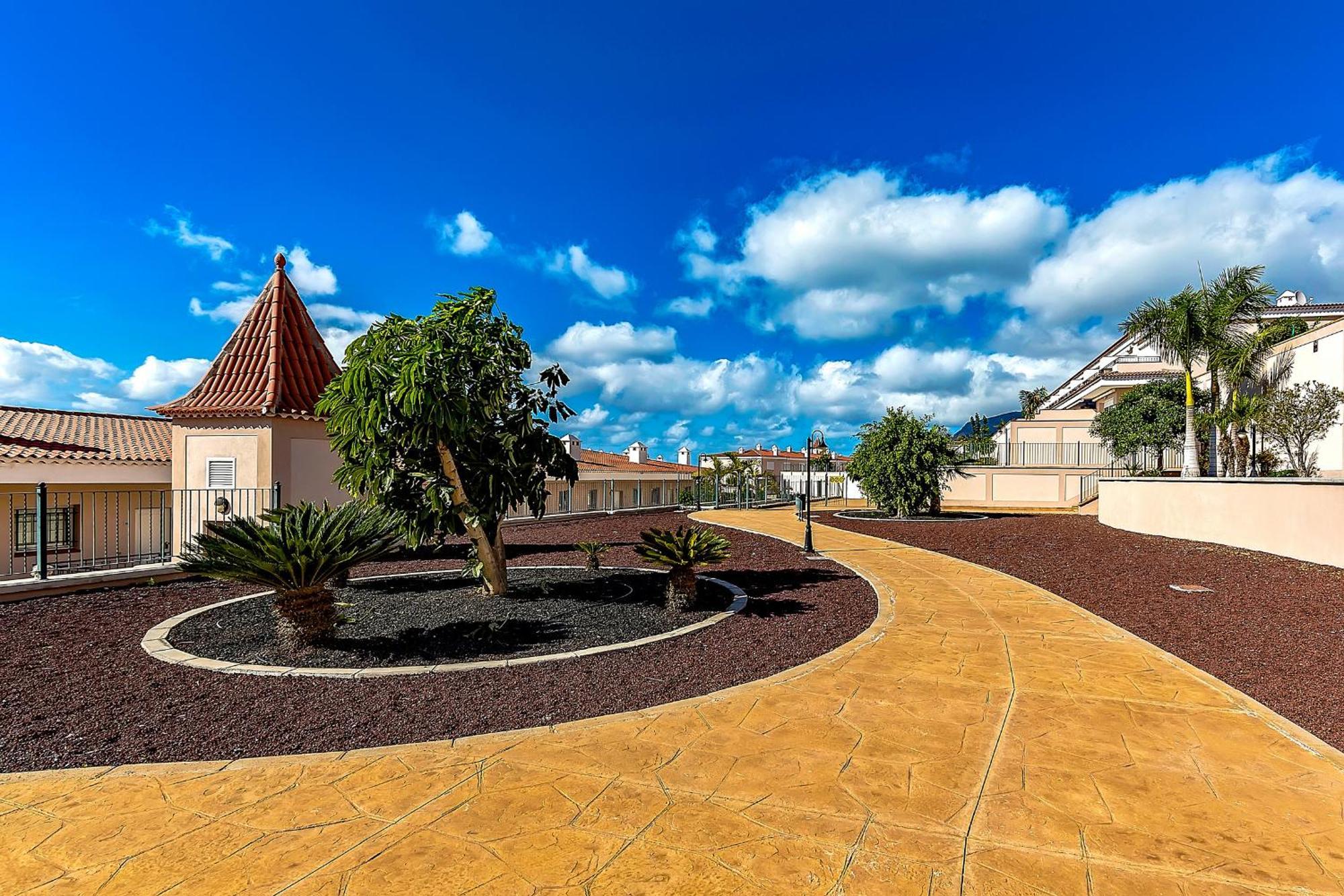 Spacious Ocean View Family Townhouse Puerto de Santiago  Luaran gambar
