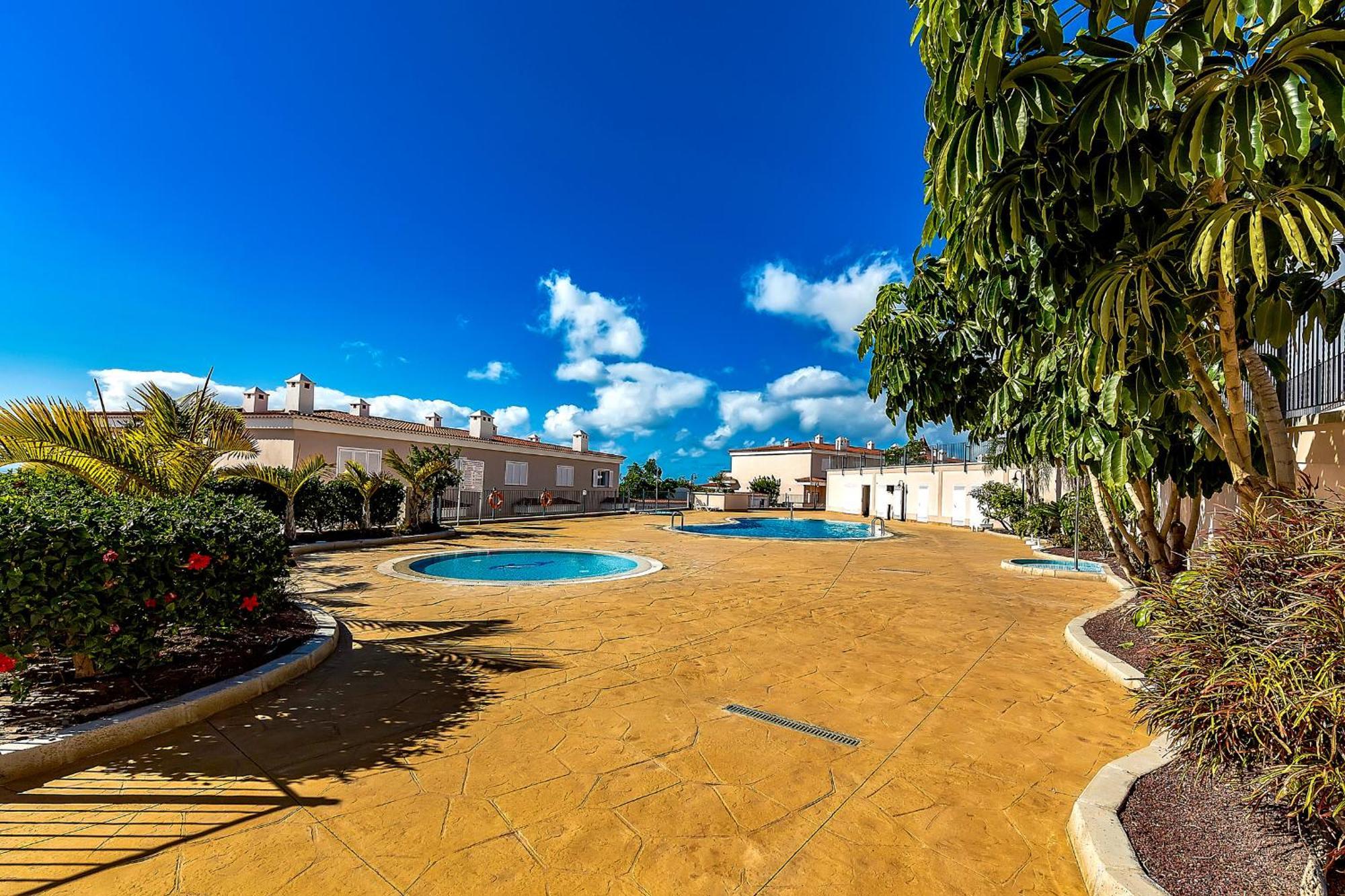 Spacious Ocean View Family Townhouse Puerto de Santiago  Luaran gambar